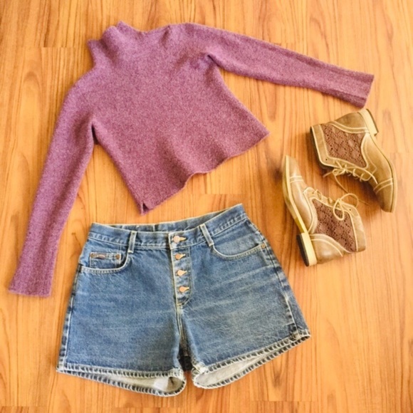 High waisted Jean Shorts - Picture 10 of 10